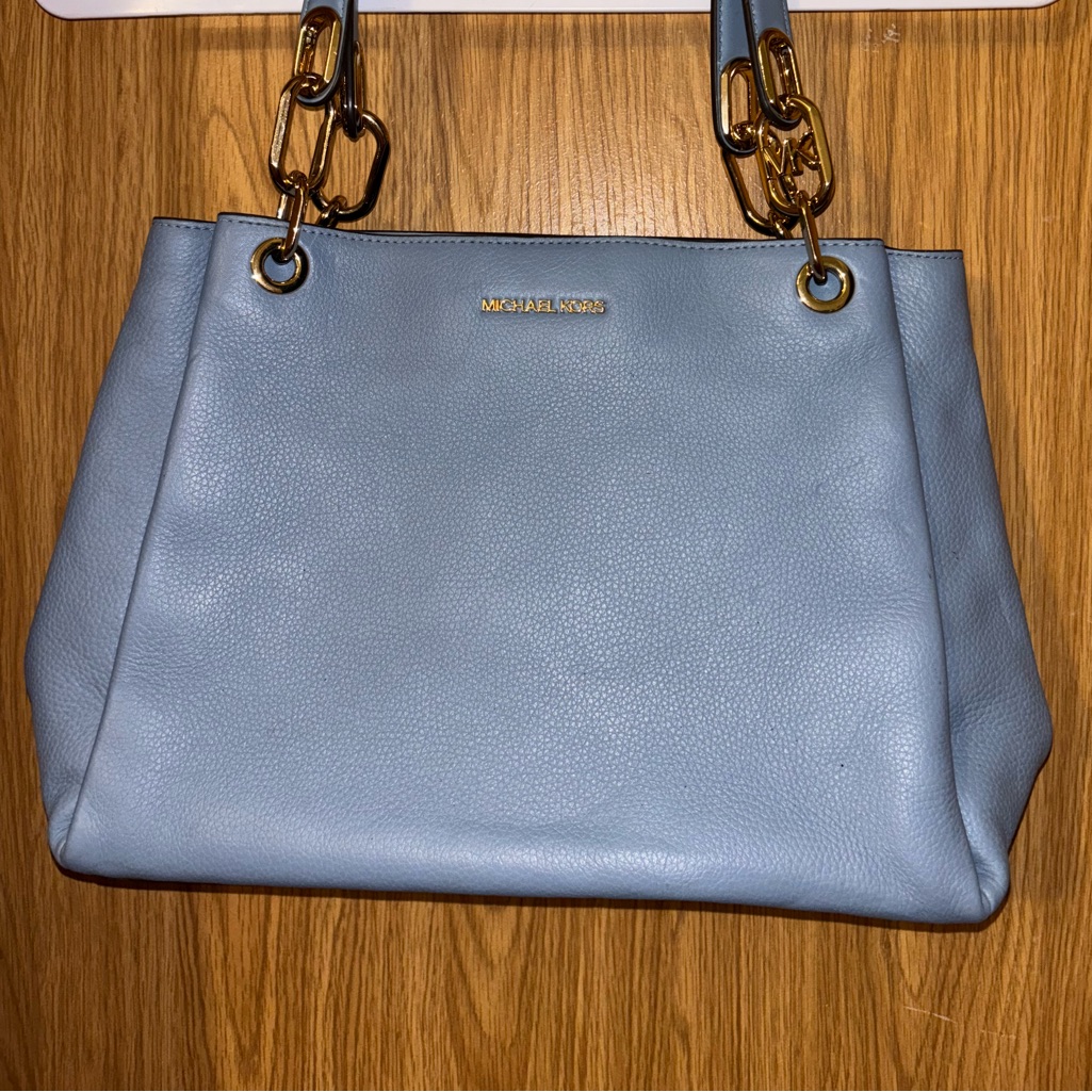 Michael Kors Trisha Large Leather Triple Gusset Shoulder Bag Pale Blue Carryall